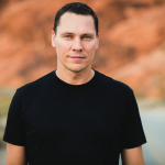 Así celebró Tiësto su cumpleaños y lanza nuevo sencillo