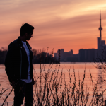 Saad Ayub no duda con su nuevo lanzamiento y crea un hit