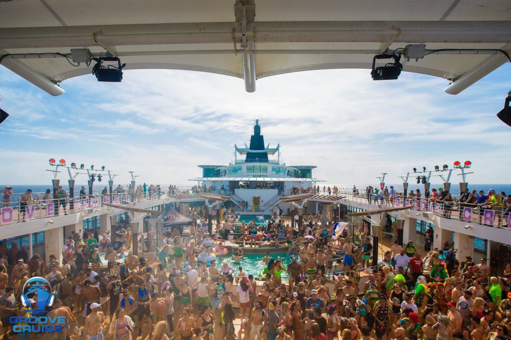 Groove Cruise